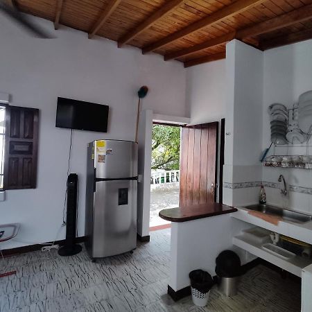 Cabana 52 En La Aldea Doradal Santorini Colombiano Екстер'єр фото