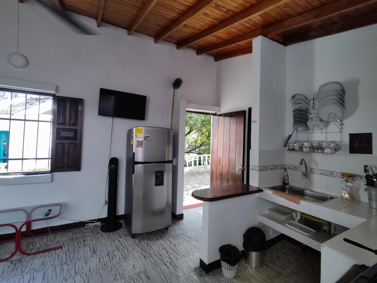 Cabana 52 En La Aldea Doradal Santorini Colombiano Екстер'єр фото